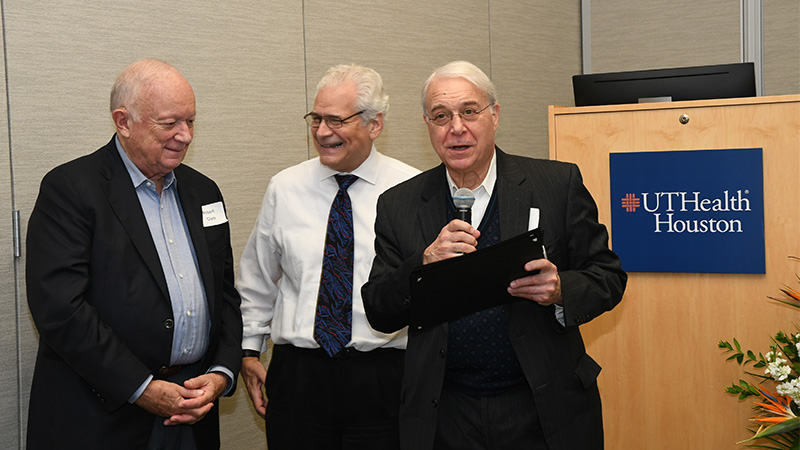 The 2023 Annual TRCC meeting’s guest of honor, Dr. Michael Kurilla (NCATS Clinical Innovation Director) with Dr. Robert Clark (IIMS, San Antonio) on his right and Dr. Daniel Karp (CCTS, UTHealth Houston) on his left -IMG2