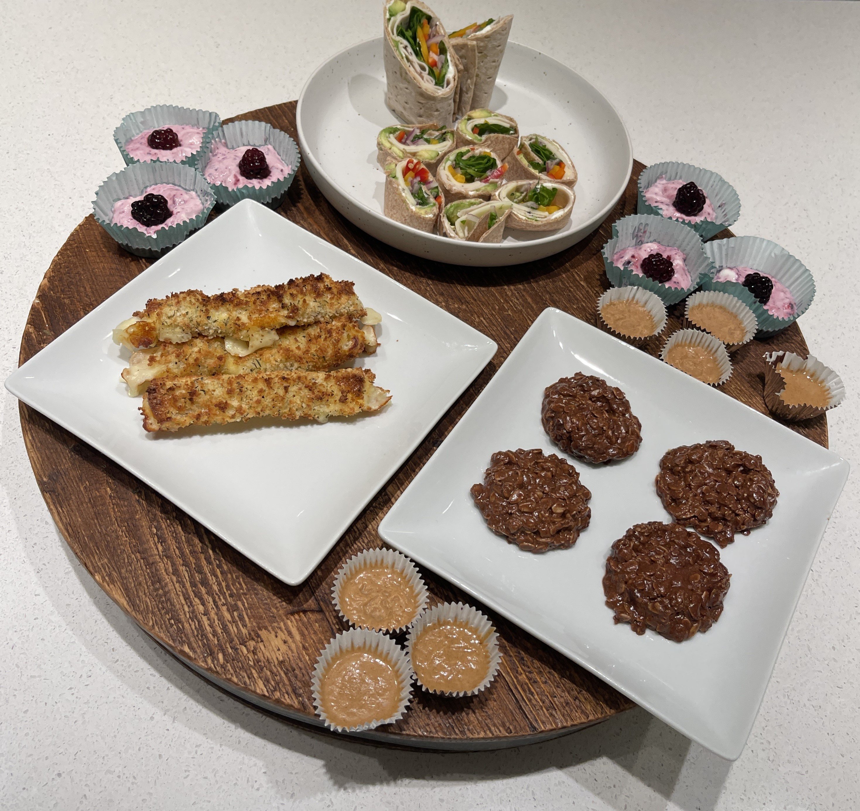 Dolores Woods, RDN, handpicked five flavorful and nutrient-packed lunch and snack recipes that your kids will be excited to see in their lunchboxes!