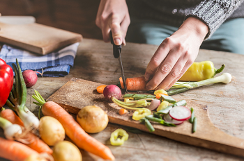 Patients with type 2 diabetes showed positive outcomes after learning the A Prescription for Healthy Living culinary medicine curriculum at UTHealth Houston. (Photo by Getty Images)