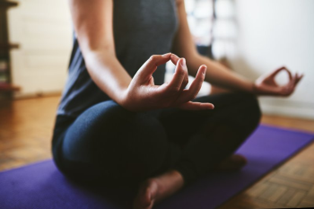 Researchers at UTHealth Houston are studying app-based mindfulness meditation training as a potential treatment for patients with spinal cord injury. (Photo by Getty Images)