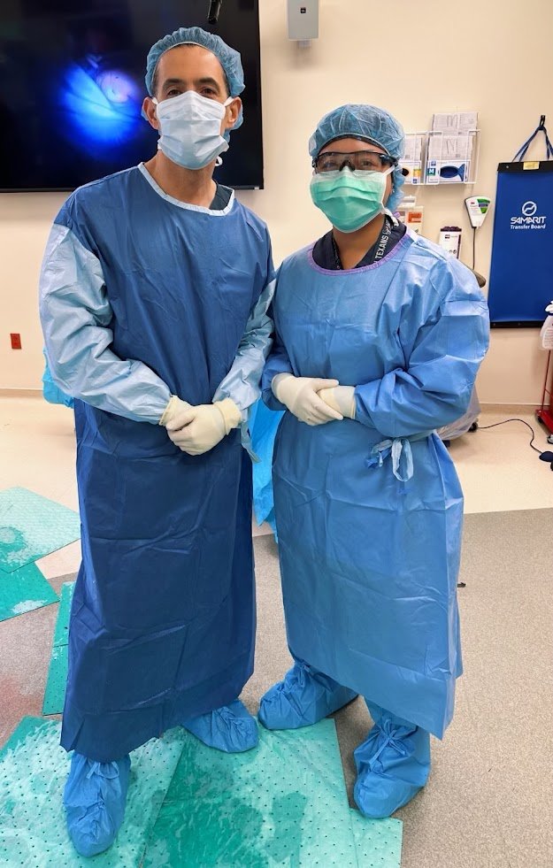 Narro joins Steven Flores, MD, assistant professor at UTHealth Houston and head team orthopedist for the Houston Texans, in the operating room. (Photo provided by Narro)