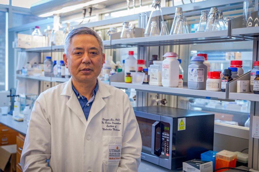 Qingyun Liu, PhD, received a nearly $4 million grant from CPRIT to test large-molecule cancer drug candidates at a preclinical development core. (Photo by Nathan Jeter/UTHealth)