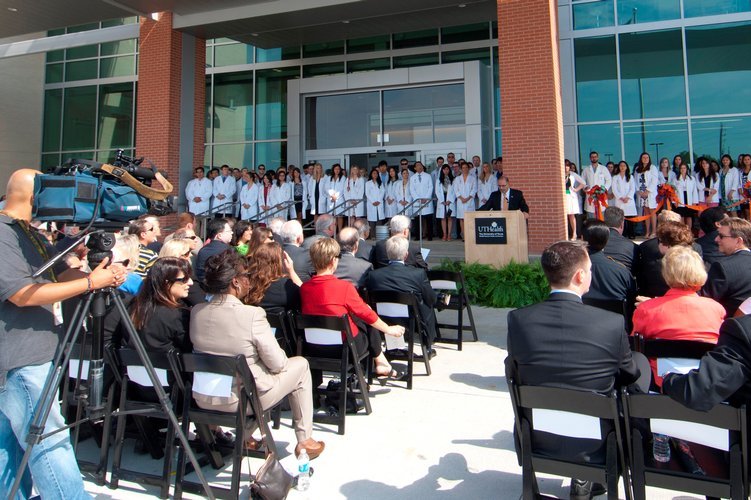 UTHealth Houston School of Dentistry celebrates its 10th year at current dental school building