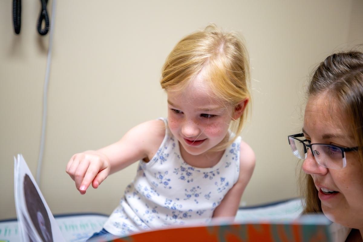 The Reach out and Read program offered at the L Duncan Children’s Neurodevelopmental Clinic at the Children’s Learning Institute will provide new books to children and literacy advice to parents. (Photo by UT Physicians)