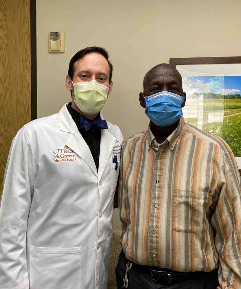 TJ Giden (right) thanks his lead surgeon R. Tomás DaVee, MD, after a successful operation. (Photo courtesy of UT Physicians)