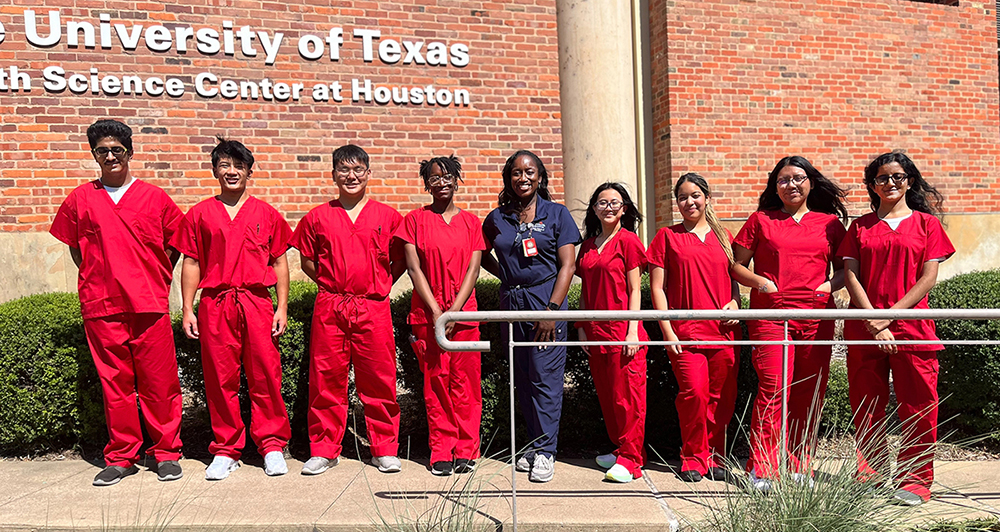 ADVANCCE students explore health careers Cizik School of Nursing at