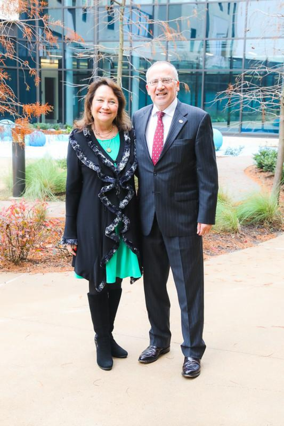Texas First Lady Cecilia Abbott and UTHealth Houston President Giuseppe Colasurdo, MD, tour the John S. Dunn Behavioral Sciences Center, which was opened a year ago with strong legislative support. (Photo by UTHealth Houston).