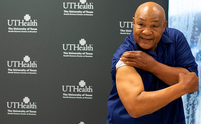 Thumbnail for George Foreman Receives Vaccine