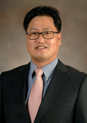 photo of Tae Jin Lee